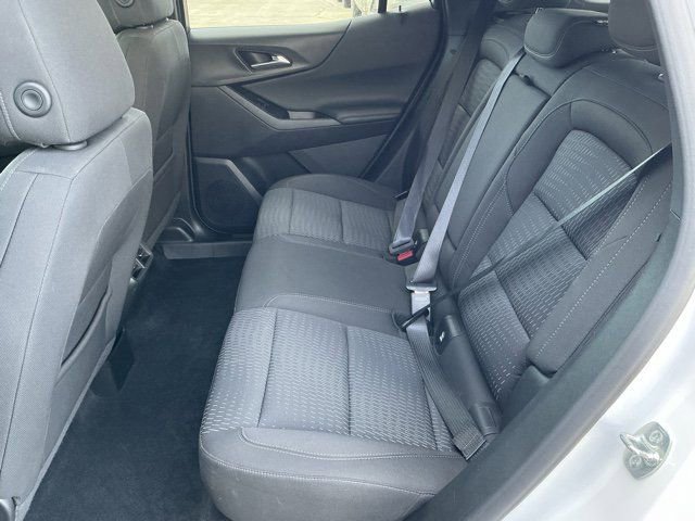 Used 2025 Chevrolet Equinox LT FWD image 12