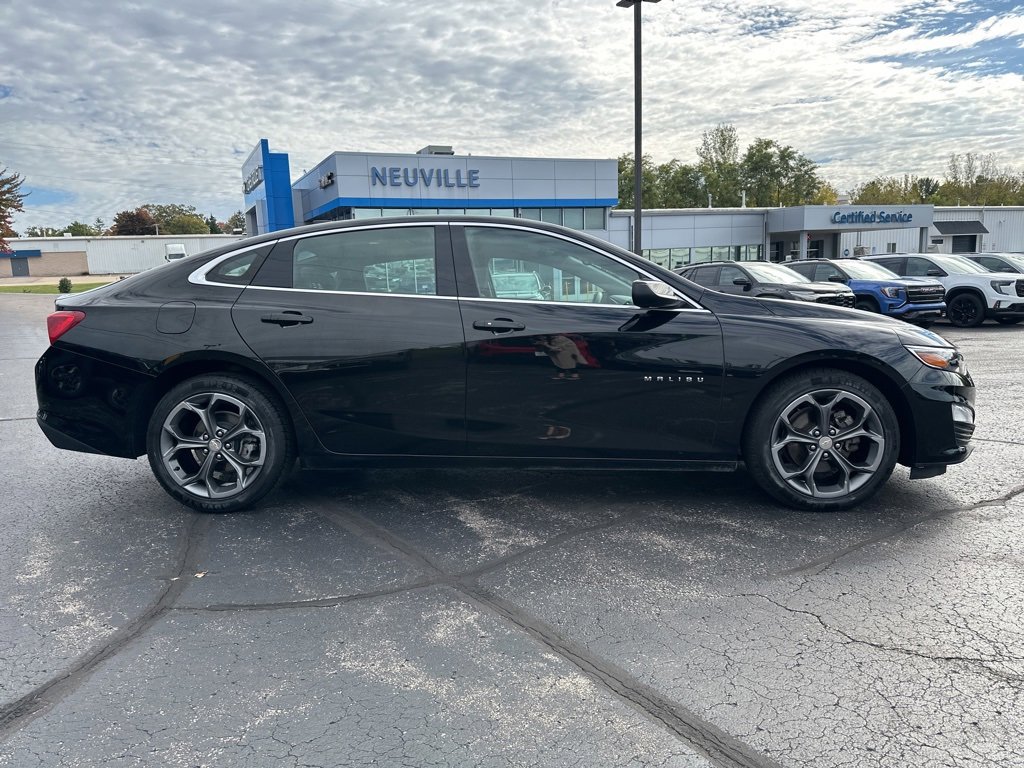 Certified 2023 Chevrolet Malibu LT image 2