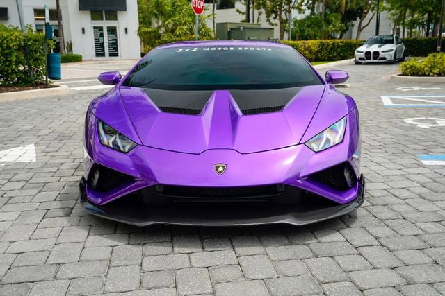 Used 2021 Lamborghini Huracan EVO image 6