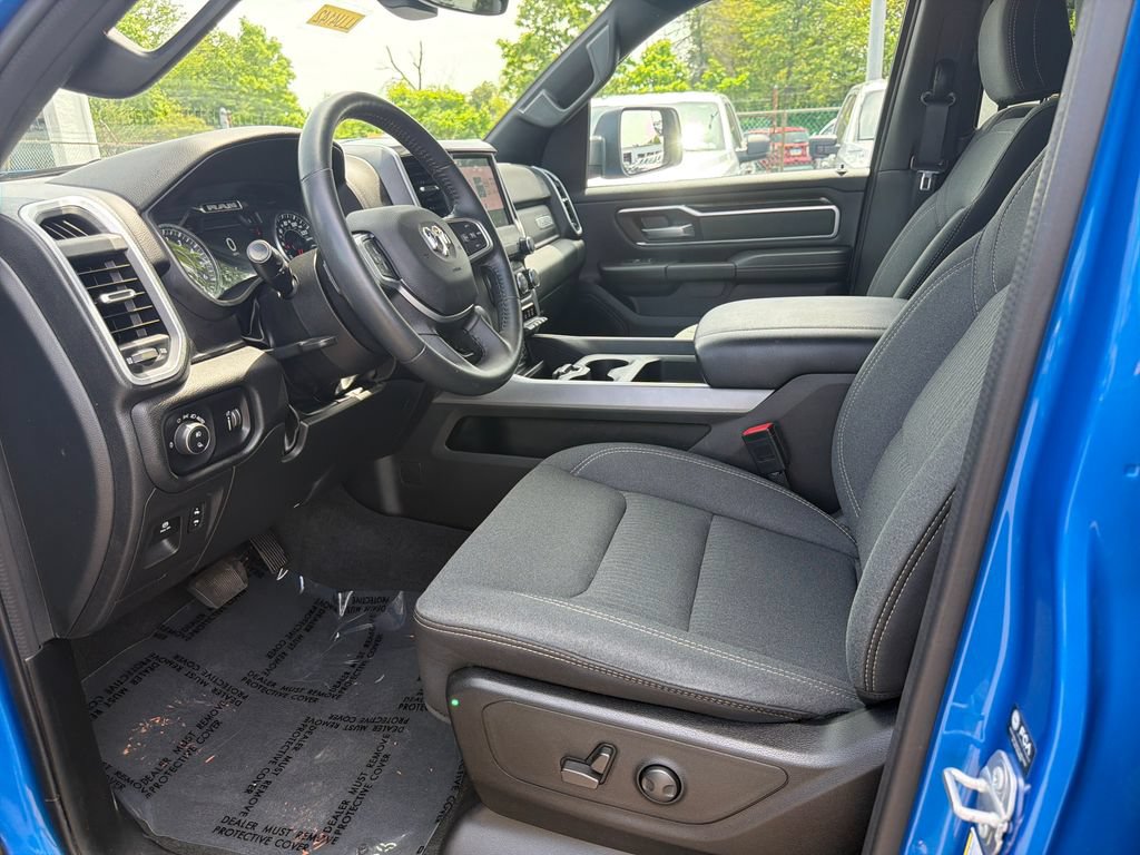 Used 2022 RAM 1500 Big Horn AWD/4WD image 7
