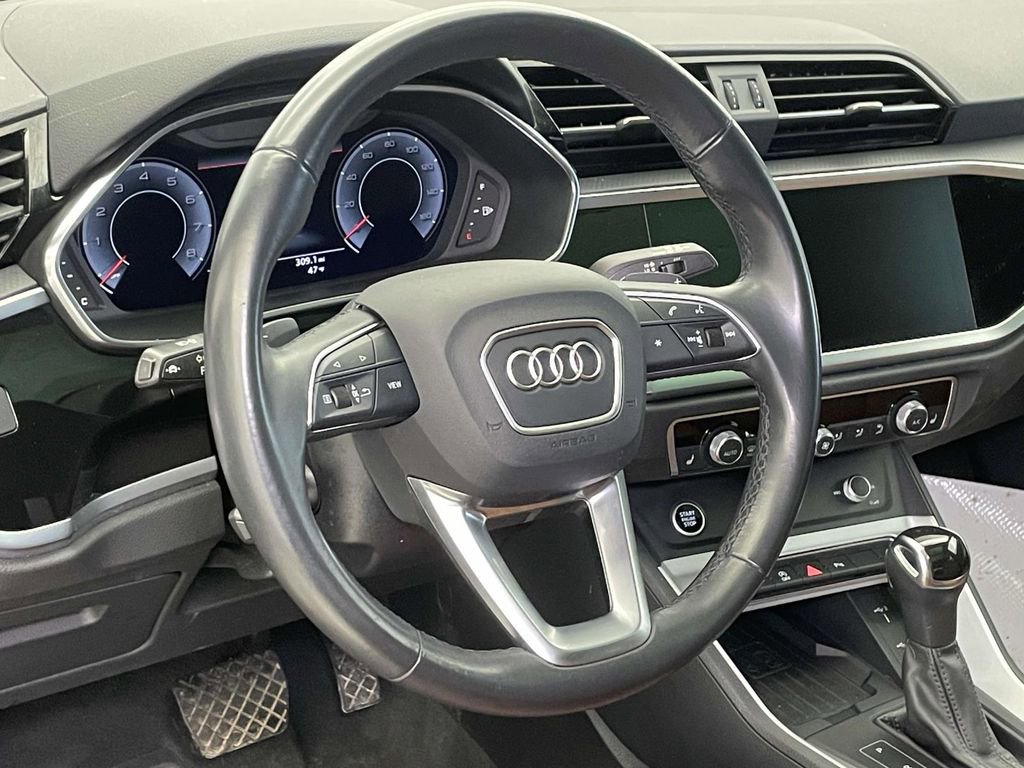 Used 2021 Audi Q3 2.0T Premium Plus image 4