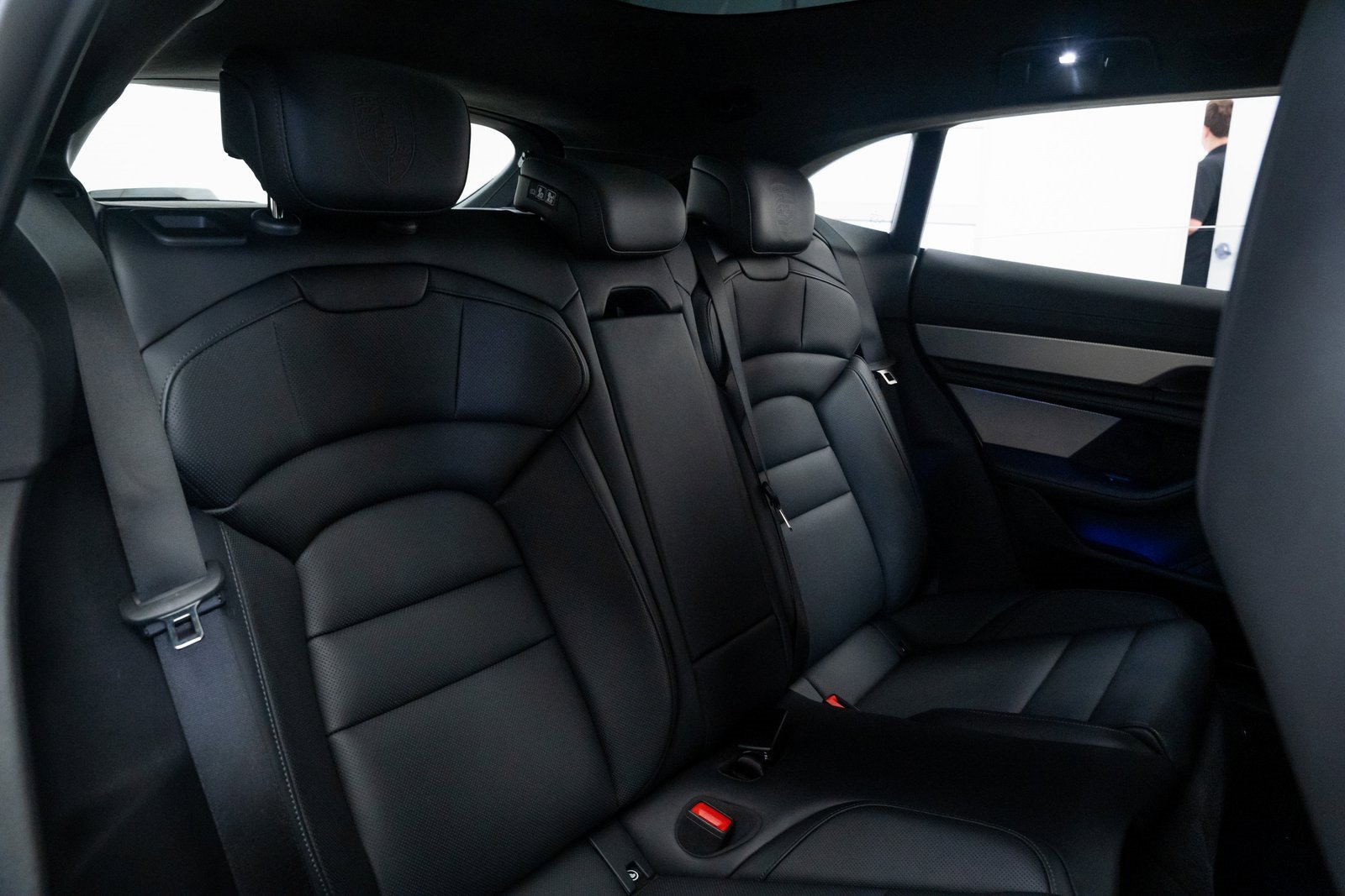 Used 2024 Porsche Taycan GTS image 24