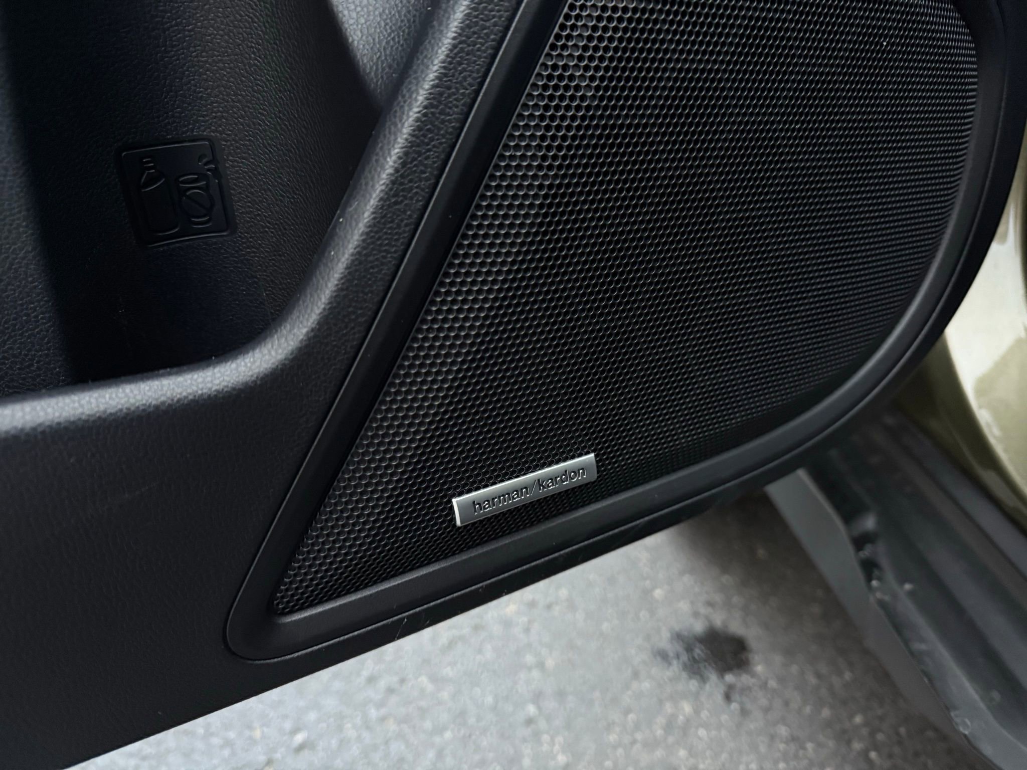 Used 2021 Subaru Outback Limited image 49