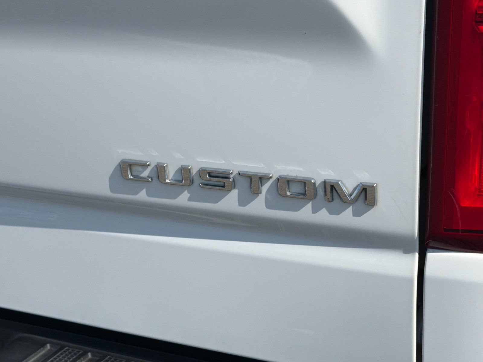 Used 2020 Chevrolet Silverado 1500 Custom w/ Custom Value Package RWD image 33