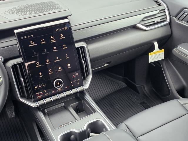 New 2026 GMC Acadia Elevation w/ Black Edition image 33