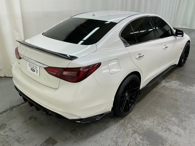 Used 2018 INFINITI Q50 Luxe w/ Essential Package (3.0T Luxe) AWD/4WD image 3