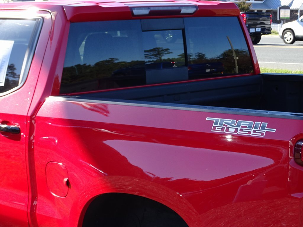 Used 2020 Chevrolet Silverado 1500 LT Trail Boss image 31