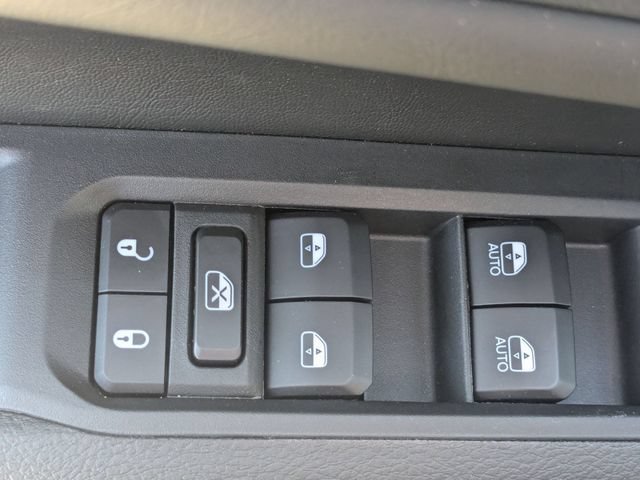 New 2026 Jeep Compass Latitude AWD/4WD image 12