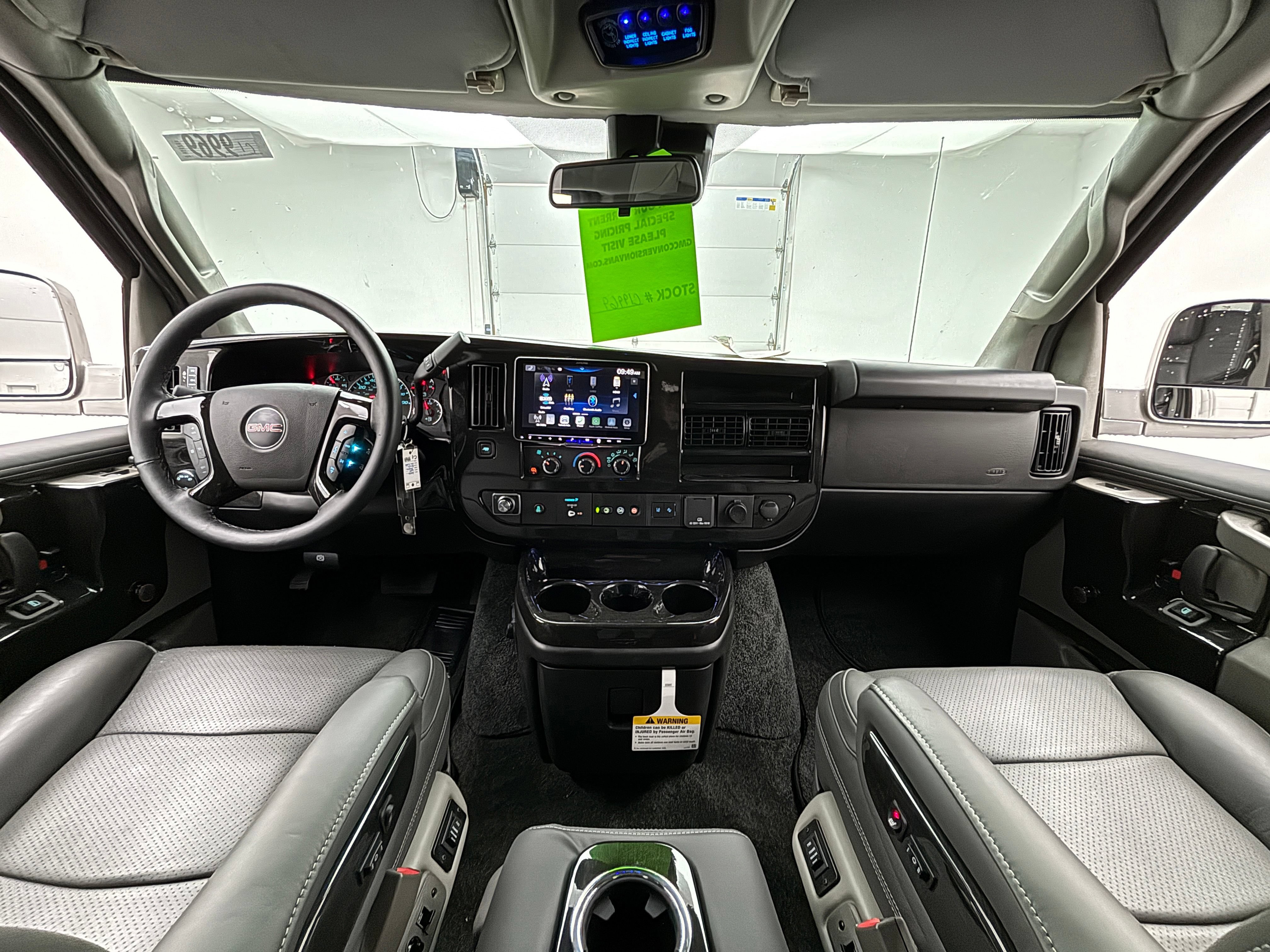 New 2026 GMC Savana 2500 w/ Driver Convenience Package RWD image 26