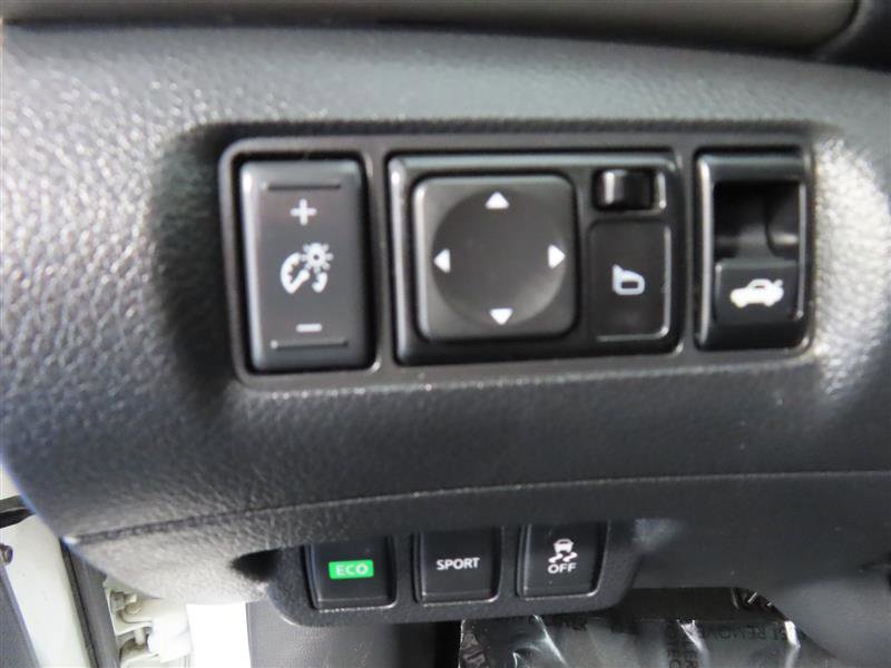 Used 2014 Nissan Sentra SV image 19