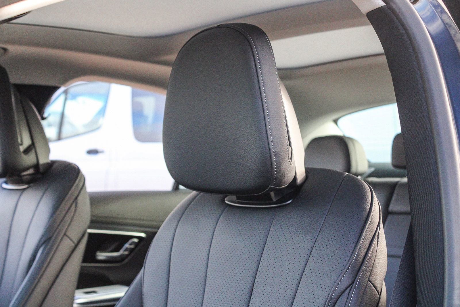 New 2026 Mercedes-Benz E 350 4MATIC Sedan image 20