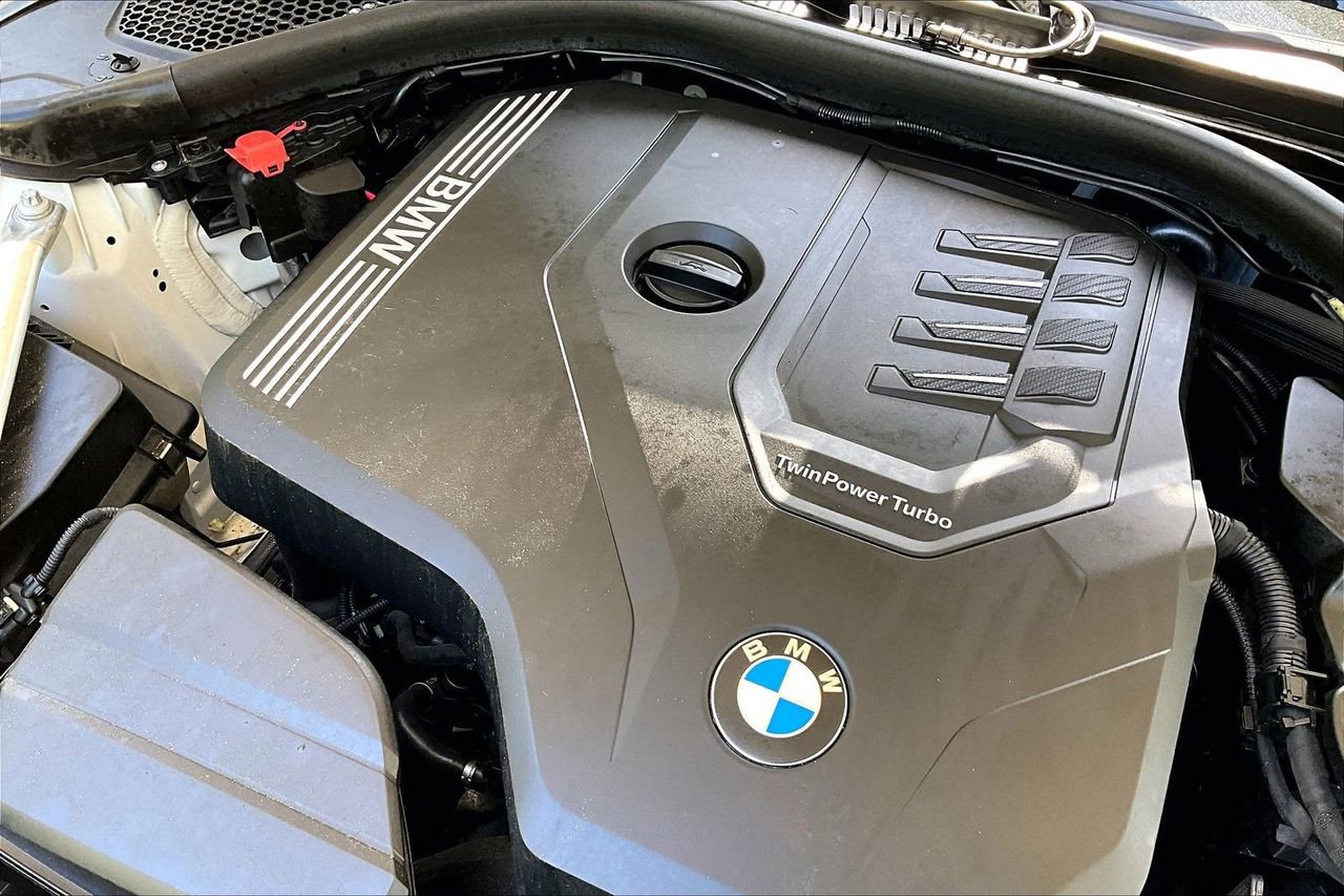 Used 2024 BMW 430i Convertible w/ M Sport Package image 28