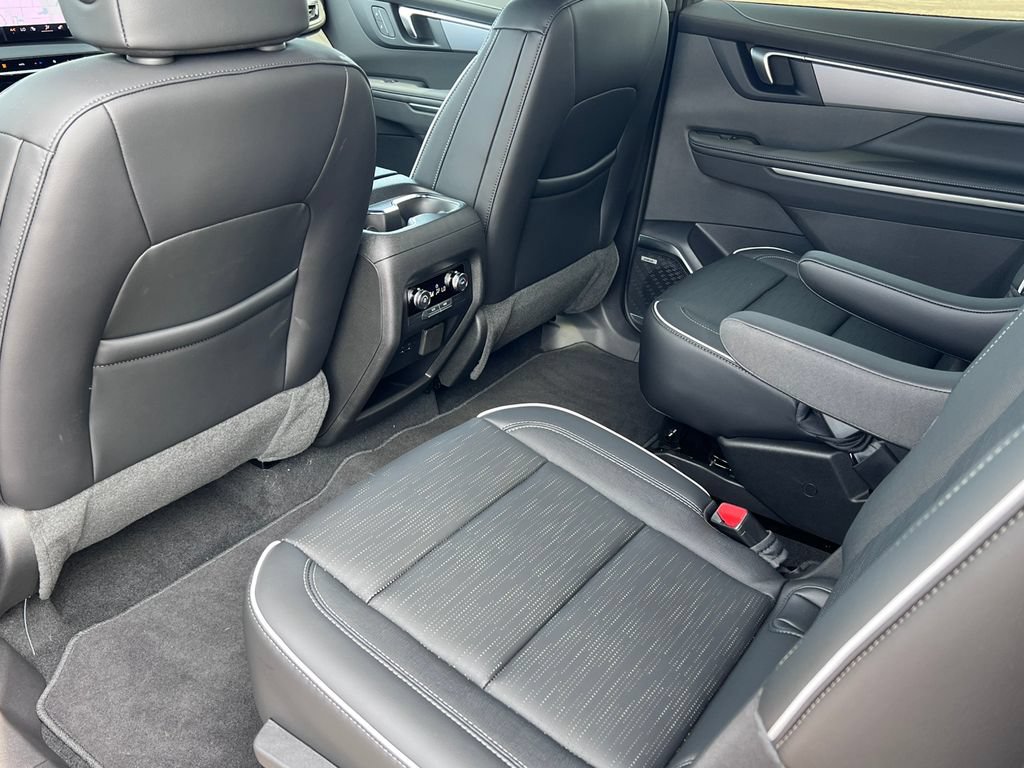 New 2026 Buick Enclave Sport Touring w/ Power Package AWD/4WD image 36