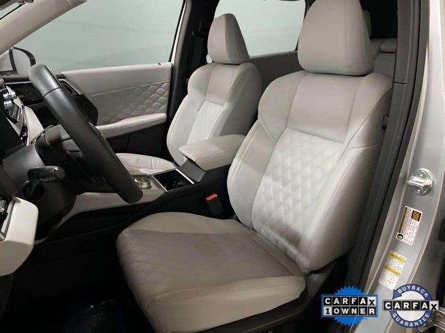 Used 2025 Mitsubishi Outlander SEL image 69