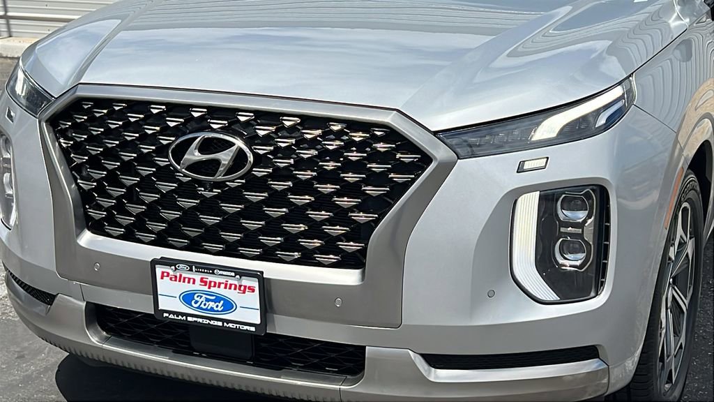 Used 2022 Hyundai Palisade Calligraphy w/ Cargo Package AWD/4WD image 3