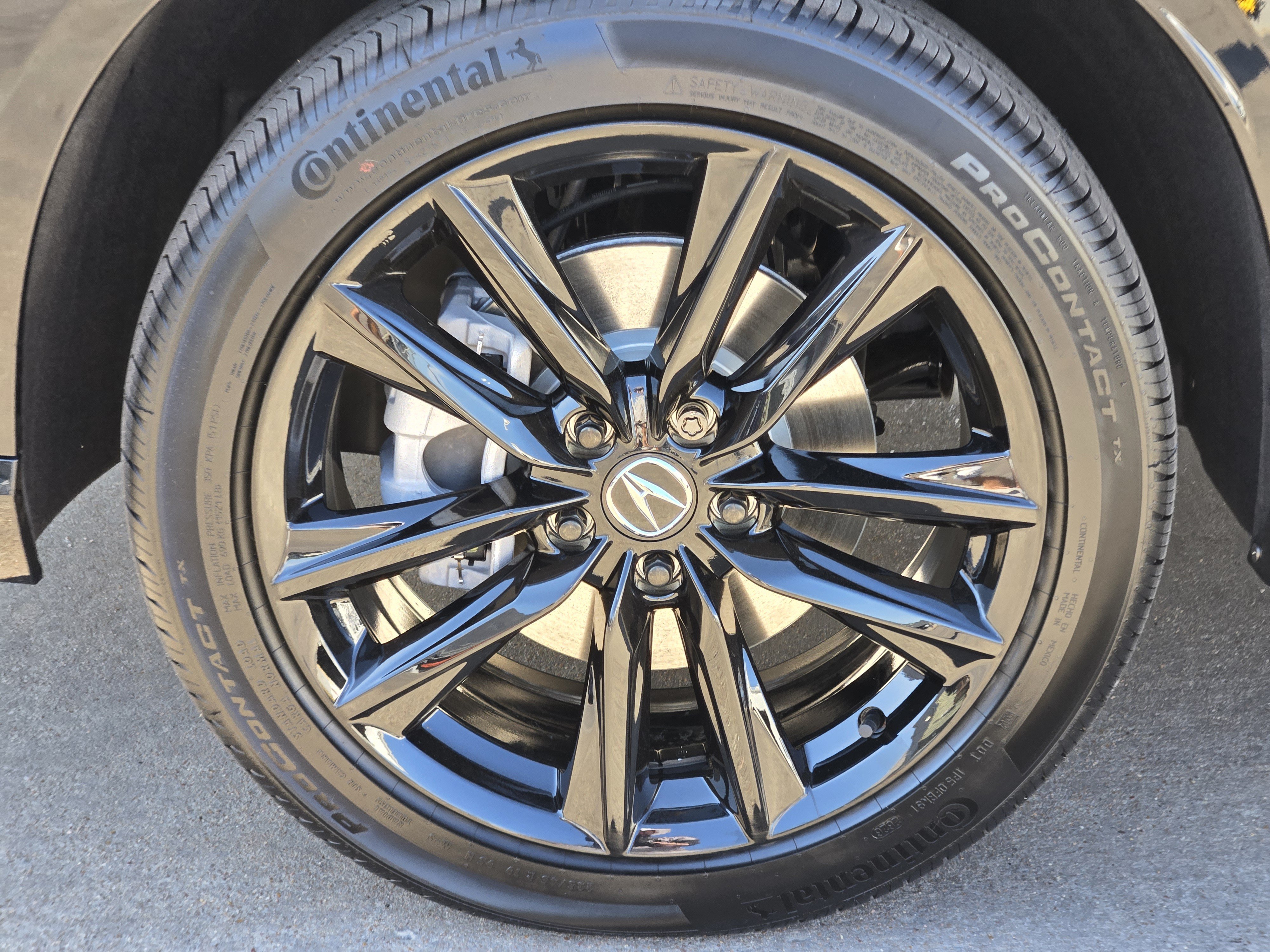 New 2026 Acura ADX A-Spec w/ Advance Package AWD/4WD image 8