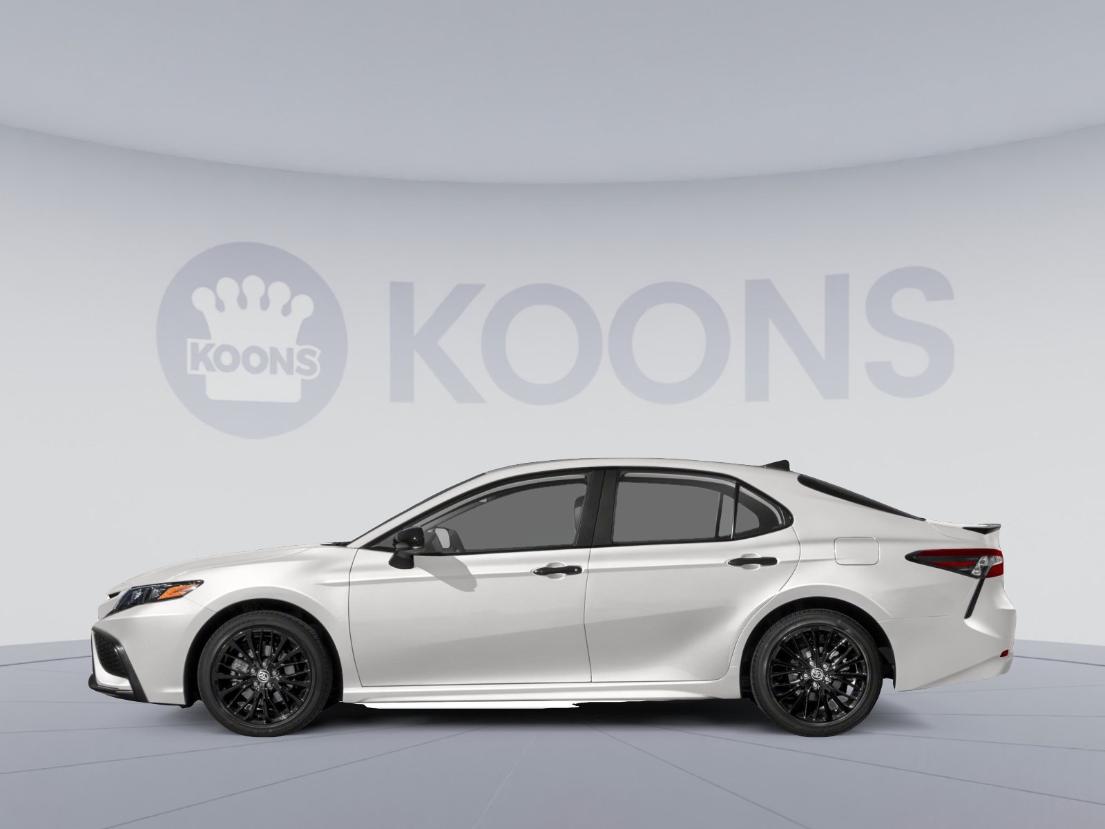 Used 2021 Toyota Camry SE FWD image 4