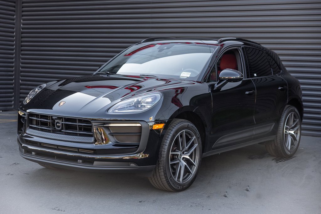 Certified 2025 Porsche Macan