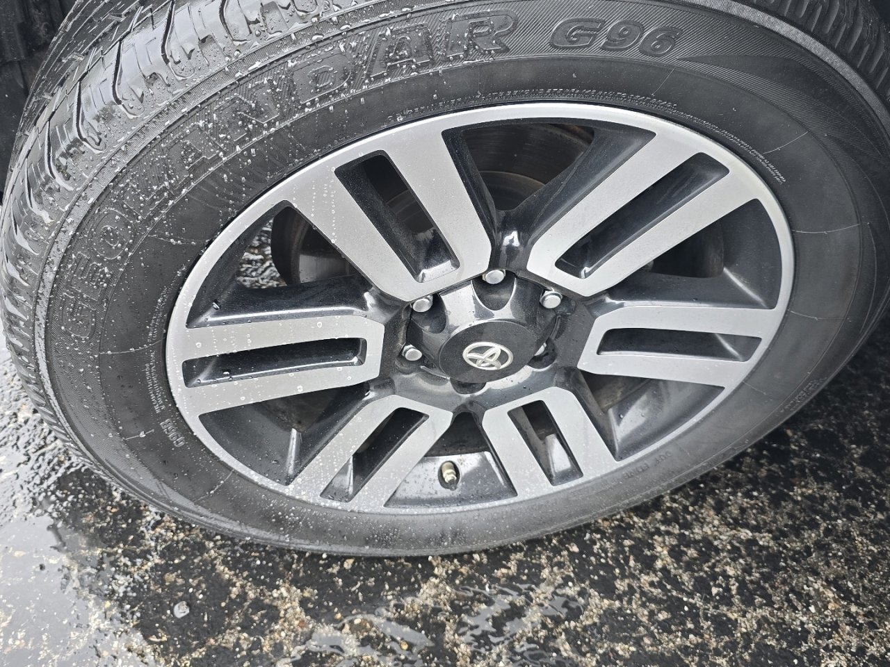 Used 2020 Toyota 4Runner Limited AWD/4WD image 25