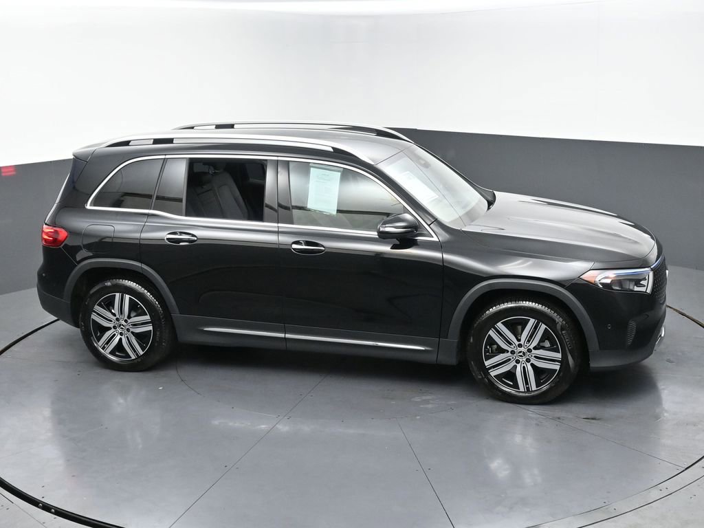Used 2025 Mercedes-Benz EQB 250+ w/ Winter Package image 7