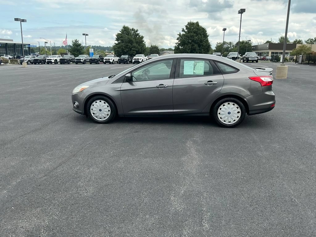 Used 2012 Ford Focus SE w/ Interior Protection Pkg FWD image 11