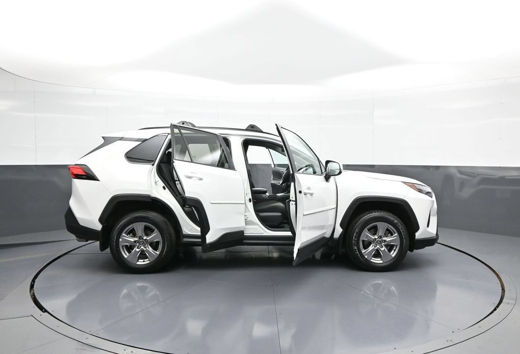 Used 2023 Toyota RAV4 XLE w/ XLE Grade Weather Package AWD/4WD image 41