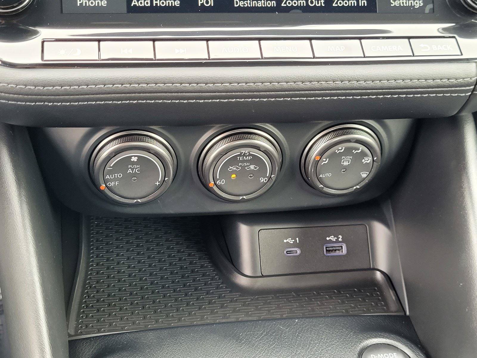 Used 2023 Nissan Z w/ Floor Mat Package (L93) RWD image 25