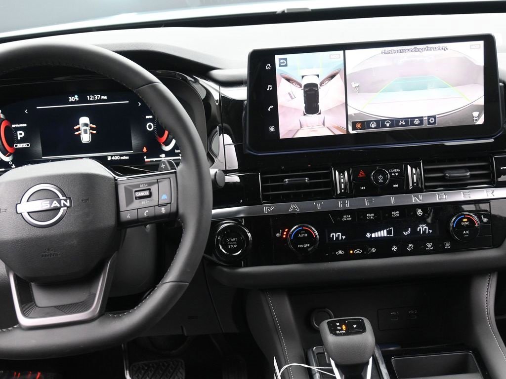 New 2026 Nissan Pathfinder SL image 15