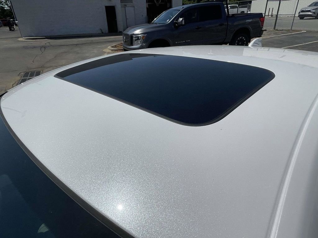 Used 2025 Honda Accord Touring image 30