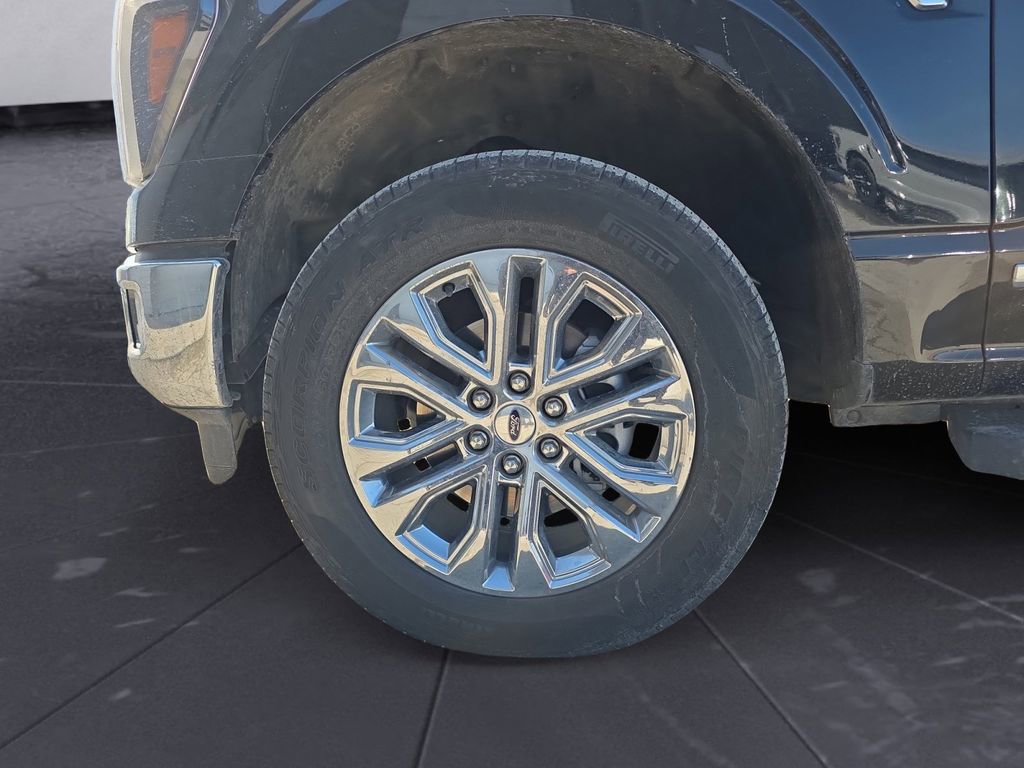 Used 2024 Ford F150 Lariat image 14