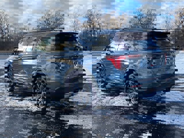 New 2026 Ford Explorer Active w/ Active Comfort Package image 5