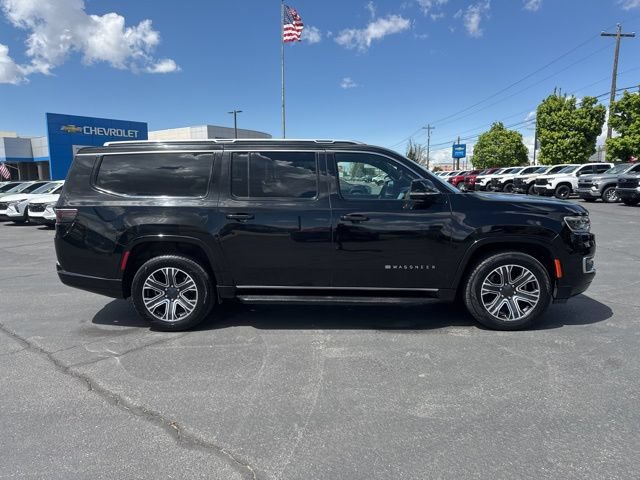 Used 2024 Jeep Wagoneer L Series II w/ Flexible Seating Group AWD/4WD image 8