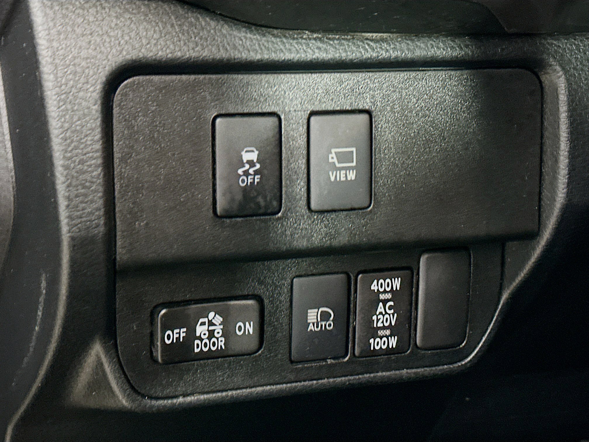 Used 2021 Toyota Tacoma Limited image 16