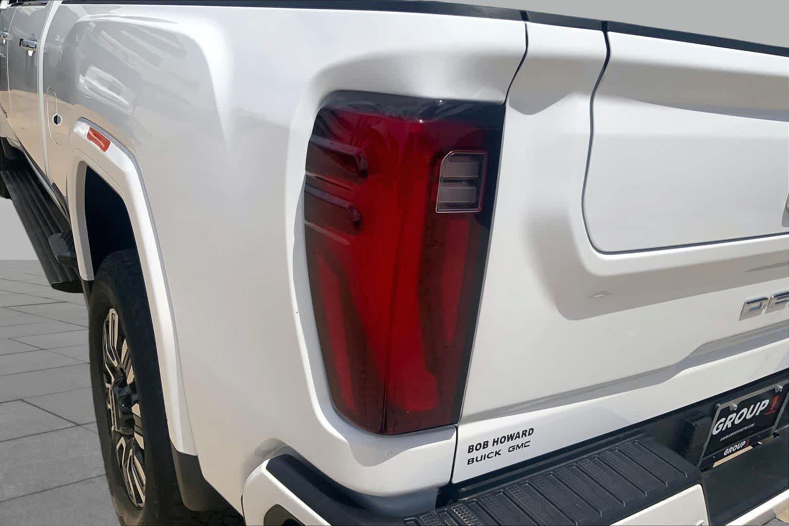 Certified 2025 GMC Sierra 2500 Denali Ultimate AWD/4WD image 28