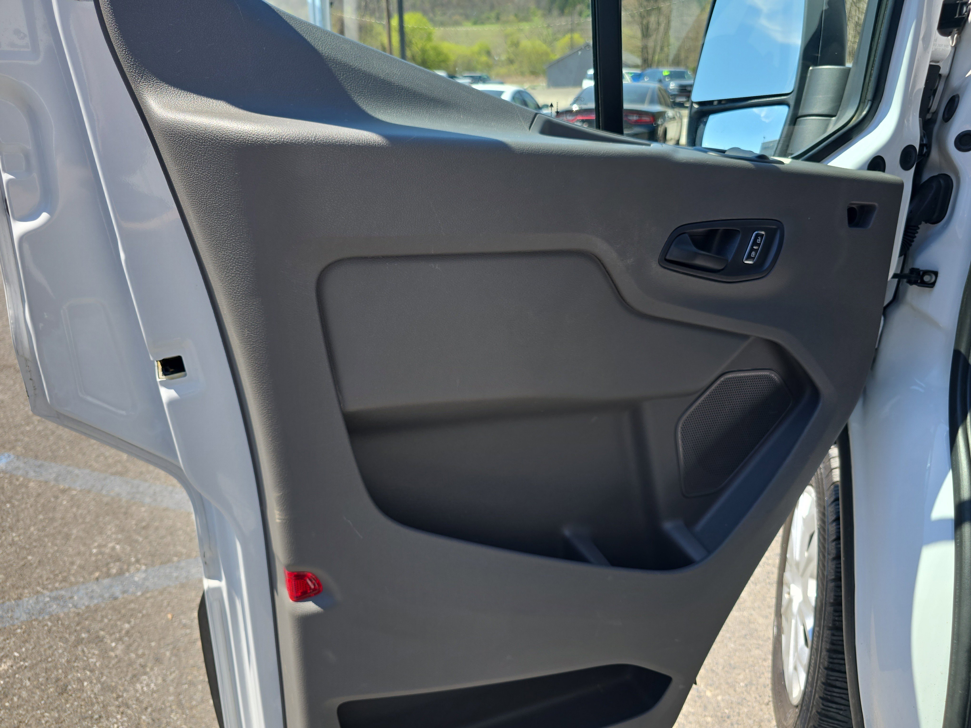 Used 2024 Ford Transit 250 Low Roof w/ Exterior Upgrade Package RWD image 18