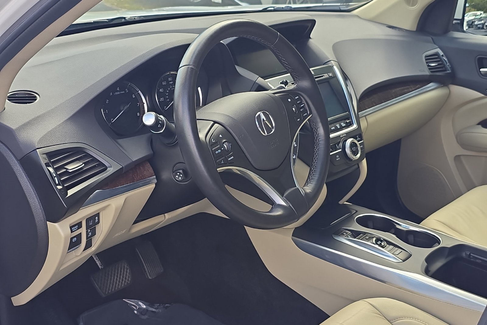 Used 2020 Acura MDX SH-AWD image 9