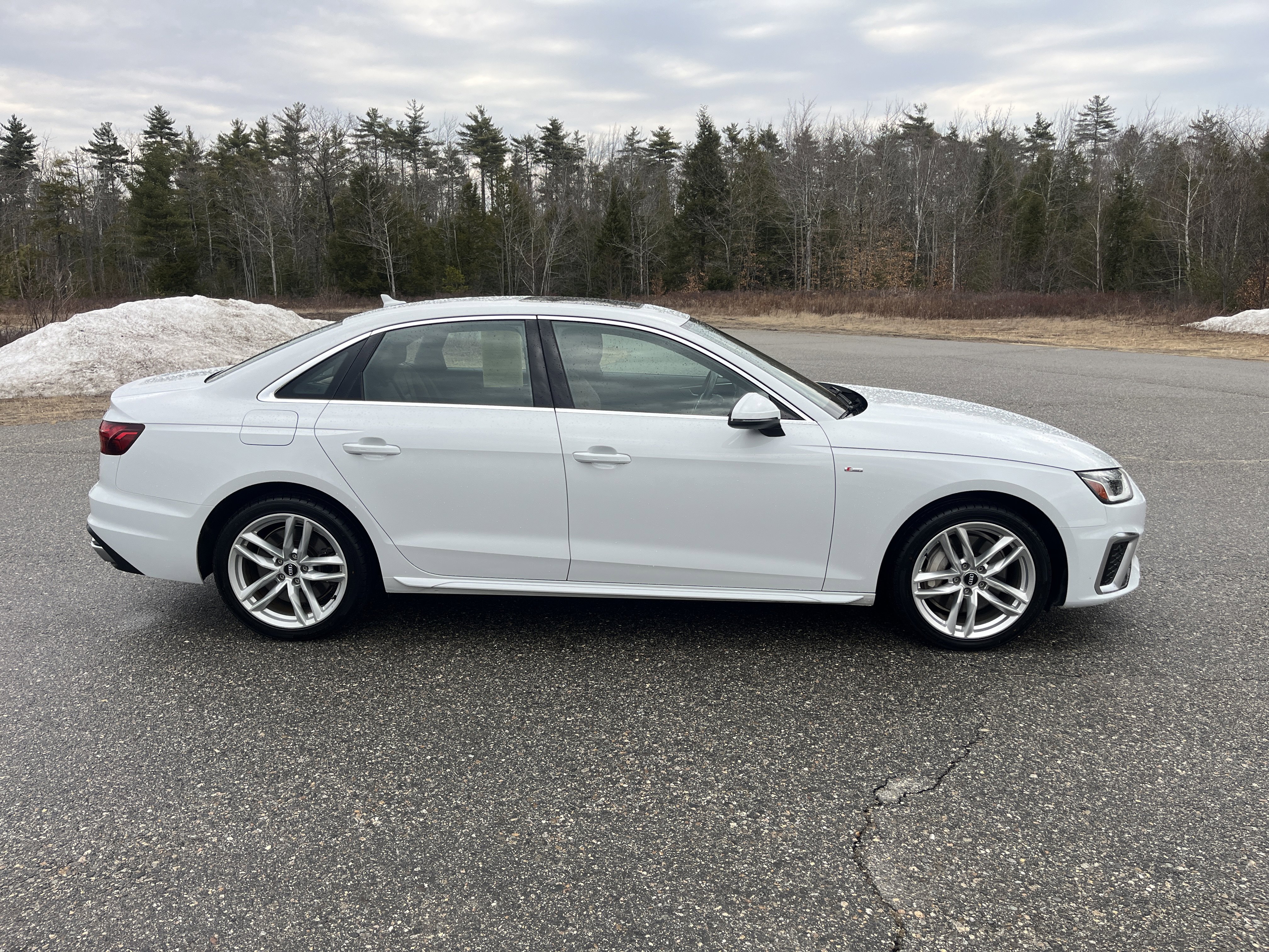 Used 2020 Audi A4 2.0T Premium Plus w/ Premium Plus Package image 4