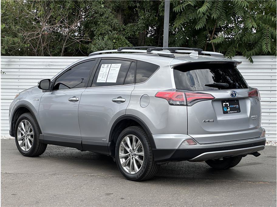 Used 2018 Toyota RAV4 Limited w/ Advanced Technology Package AWD/4WD image 12