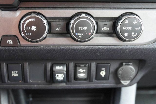 Used 2019 Toyota Tacoma TRD Sport image 22