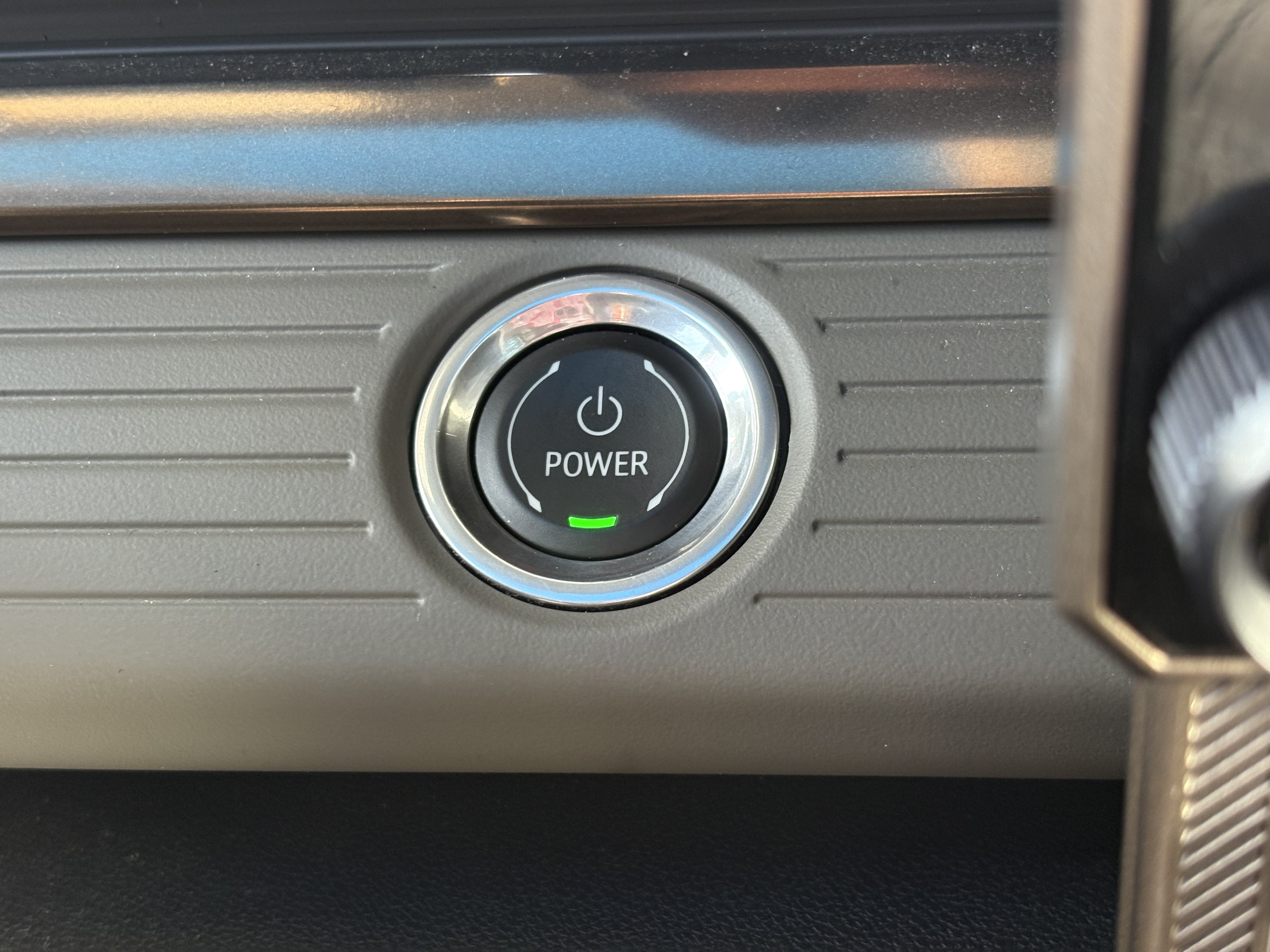 Used 2025 GMC Hummer EV 2X AWD/4WD image 26