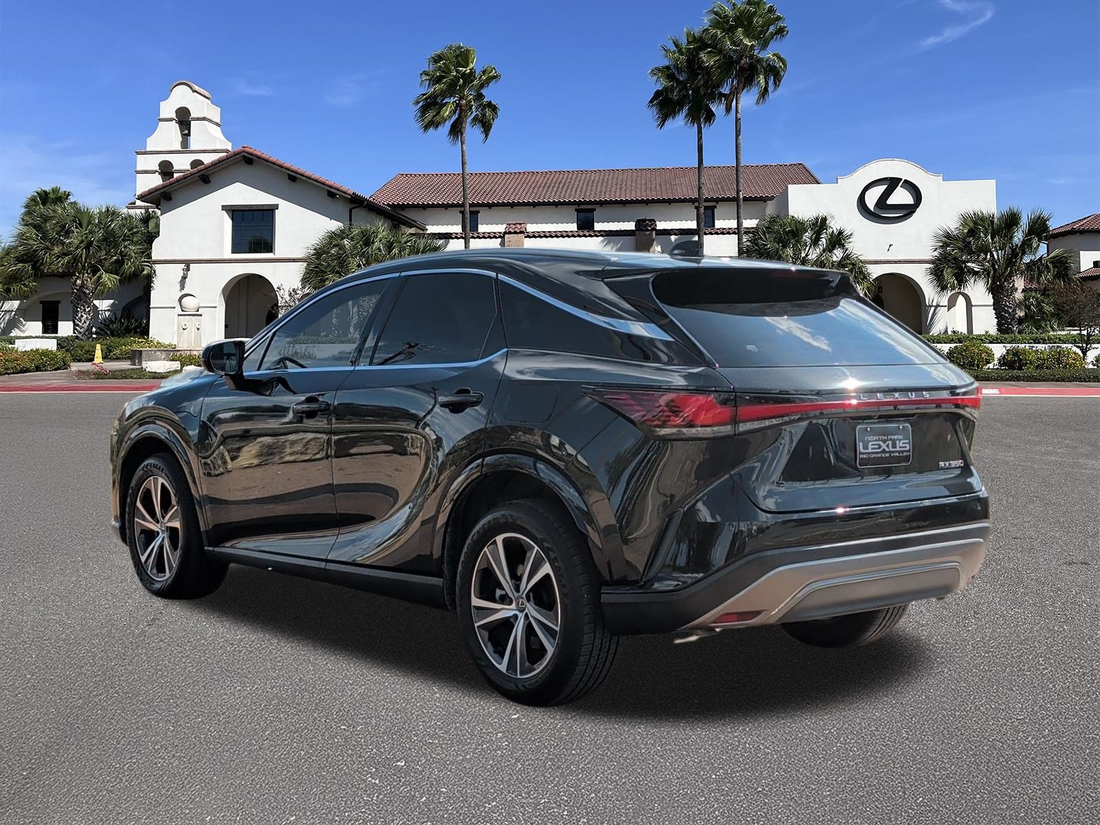 Certified 2023 Lexus RX 350 Premium w/ Cold Area Package FWD image 4