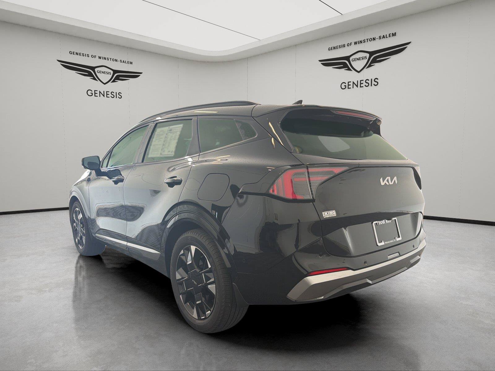 Used 2026 Kia Sportage SX FWD image 3