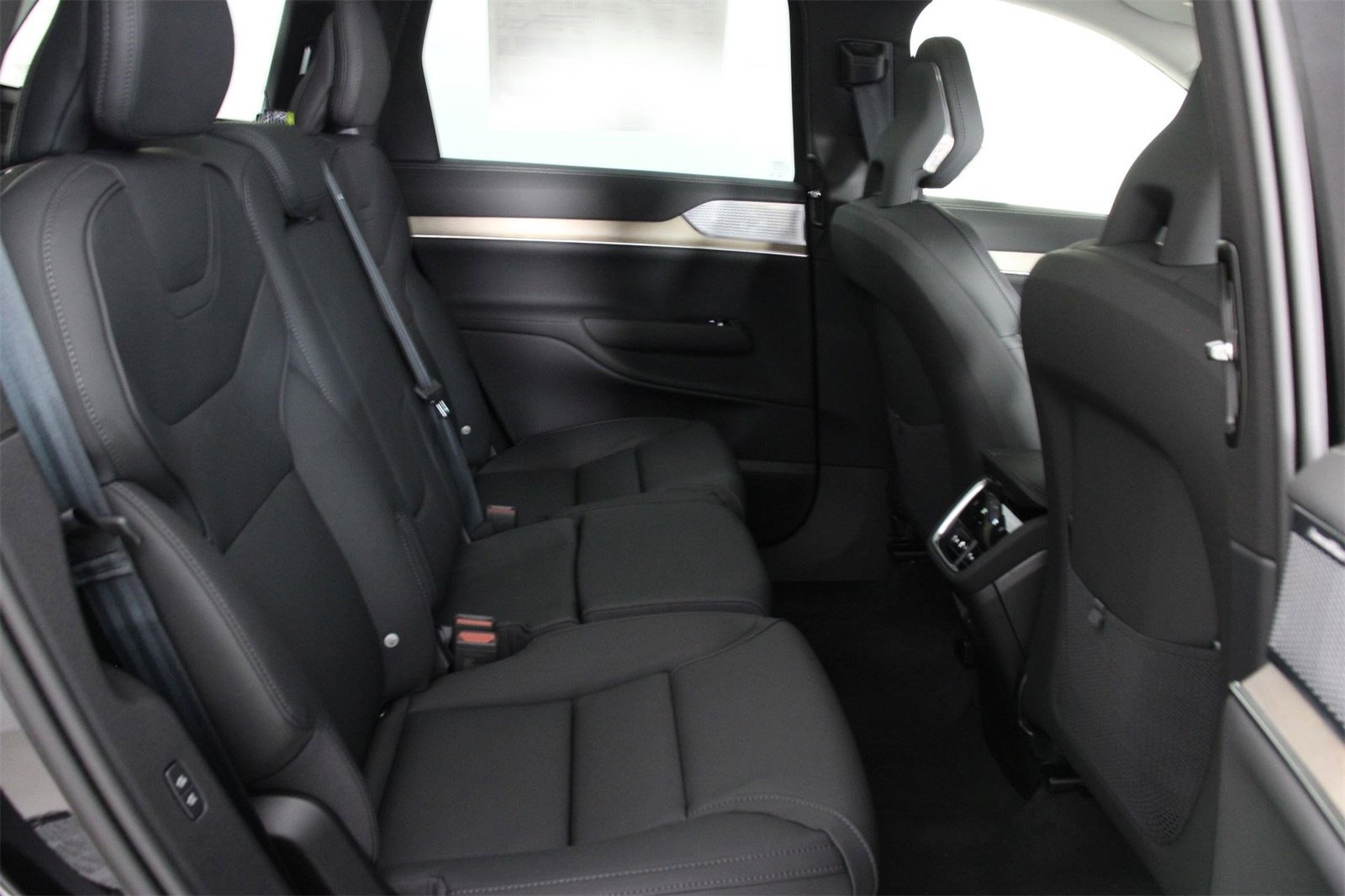 New 2025 Volvo EX90 Ultra image 11