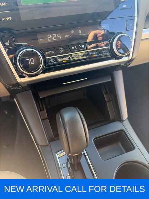 Used 2019 Subaru Outback 3.6R Limited AWD/4WD image 17