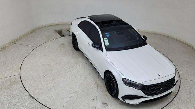 Used 2024 Mercedes-Benz E 450 4MATIC Sedan w/ Airmatic Package image 82