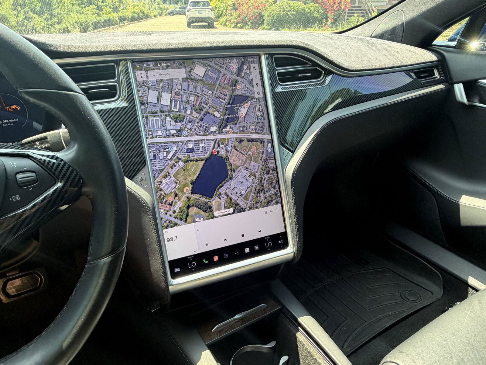 Used 2017 Tesla Model S 75 RWD image 11