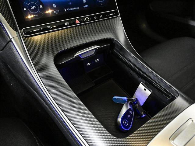 Certified 2025 Mercedes-Benz C 300 4MATIC Sedan image 13