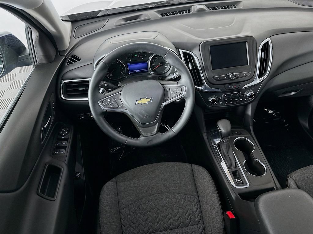 Used 2023 Chevrolet Equinox LT image 30