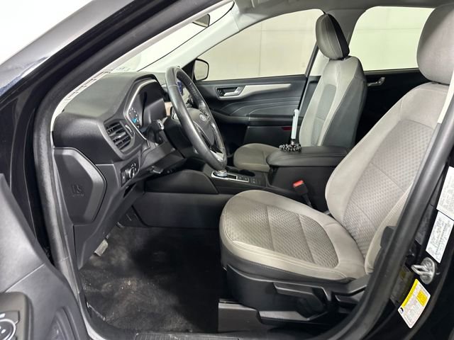 Used 2021 Ford Escape SE w/ Cold Weather Package image 11