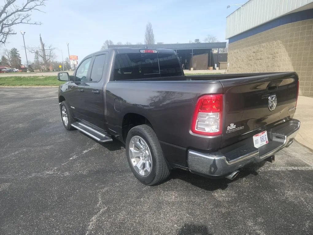 Used 2023 RAM 1500 Big Horn AWD/4WD image 3